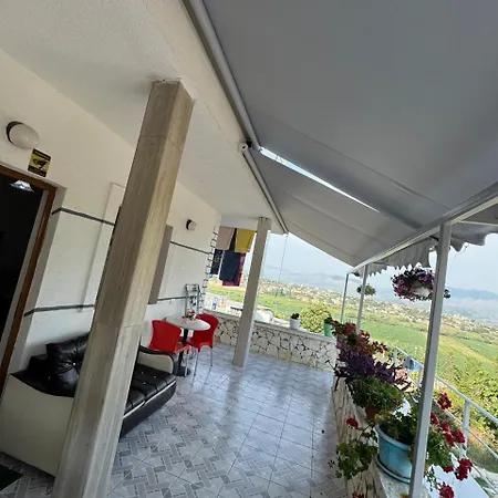 Koci Apartments Sarande Room photo